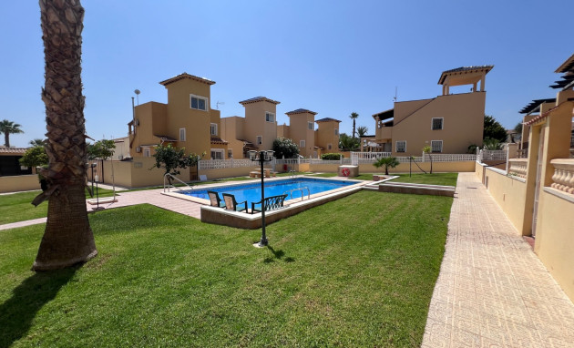 Revente - Detached house - Orihuela - Villamartin