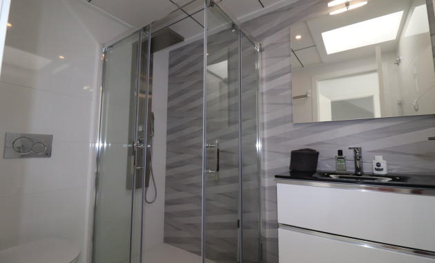 Revente - Villa - Bigastro