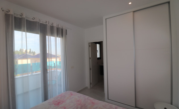 Revente - Villa - Bigastro