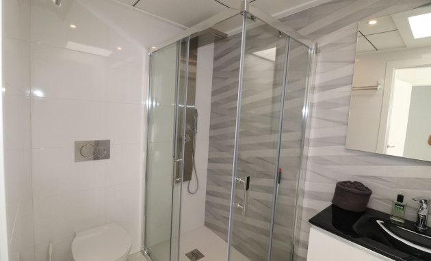 Revente - Villa - Bigastro