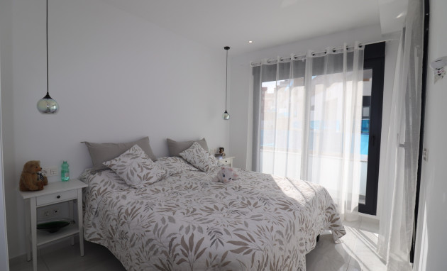 Revente - Villa - Bigastro