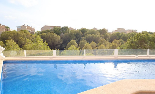 Resale - Villa - Orihuela Costa - Playa Flamenca