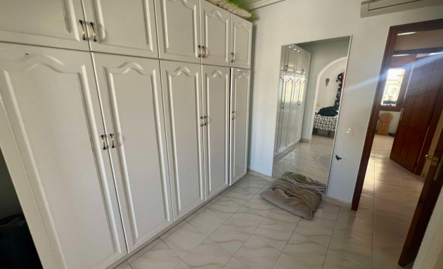 Resale - Detached House / Villa - Ciudad Quesada