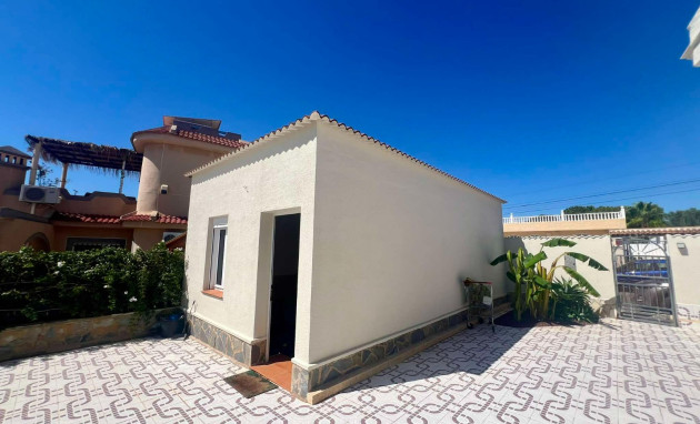 Resale - Detached House / Villa - Ciudad Quesada