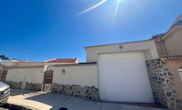 Resale - Detached House / Villa - Ciudad Quesada