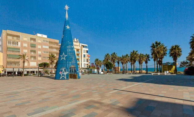 Revente - Apartment - Torrevieja - La Mata pueblo