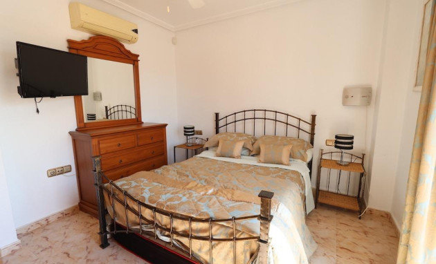 Revente - Terraced house - Orihuela Costa - Montezenia