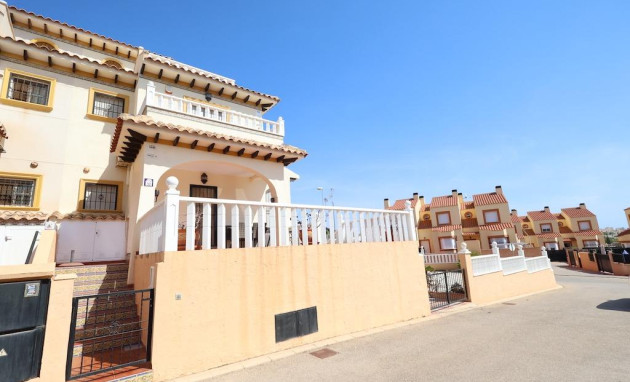 Revente - Terraced house - Orihuela Costa - Montezenia