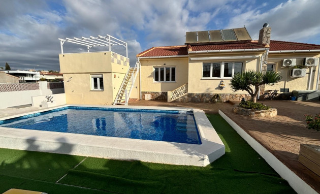 Reventa - Detached House / Villa - Ciudad Quesada