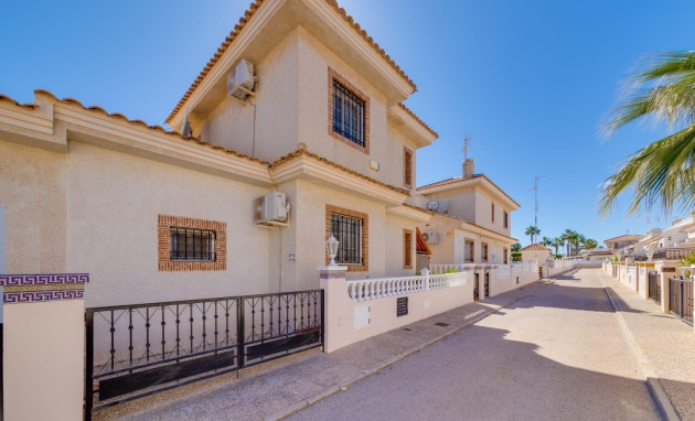 Reventa - Villa - Orihuela Costa - Los Dolses