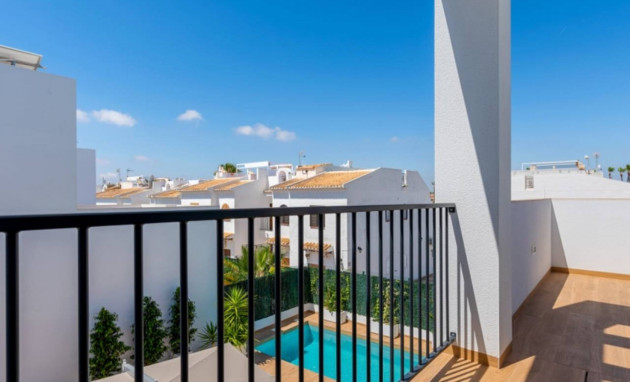 Resale - Villa Detached - Ciudad Quesada