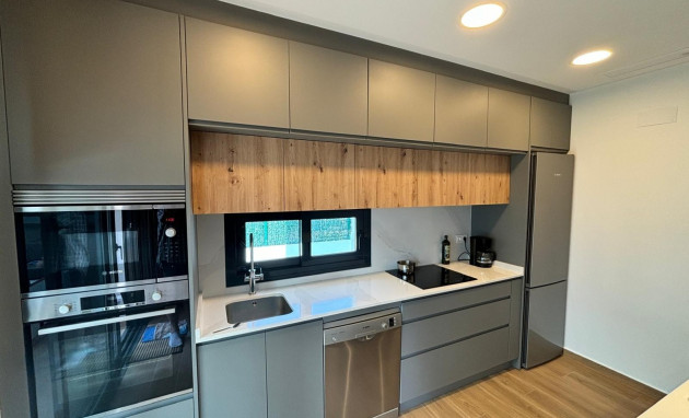 Resale - Villa Detached - Ciudad Quesada