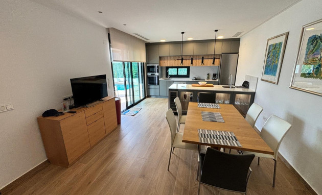 Resale - Villa Detached - Ciudad Quesada