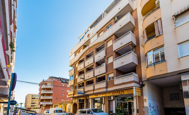 Reventa - Apartment - Torrevieja - Estacion de autobuses