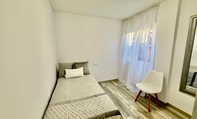 Reventa - Bungalow - Planta Baja - Torrevieja - Torreblanca