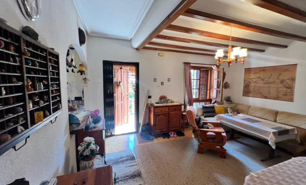 Resale - Villa - Orihuela Costa - Punta Prima