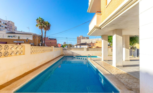 Resale - Apartment - Torrevieja - Nueva Torrevieja