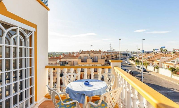 Resale - Apartment - Orihuela Costa - La Zenia