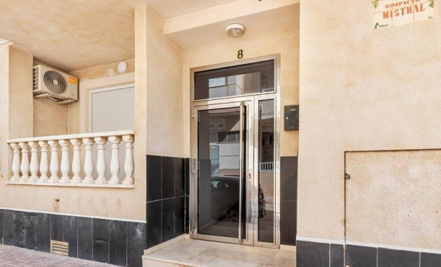 Revente - Apartment - Torrevieja - La Mata pueblo