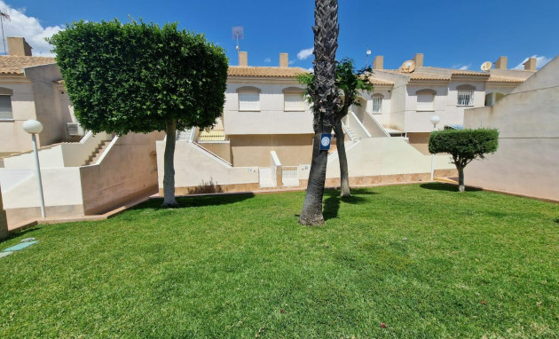 Herverkoop - Bungalow - Gelijkvloers - Torrevieja - Aguas nuevas 1