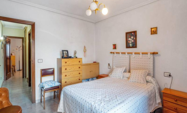 Herverkoop - Terraced house - Torrevieja - Acequion