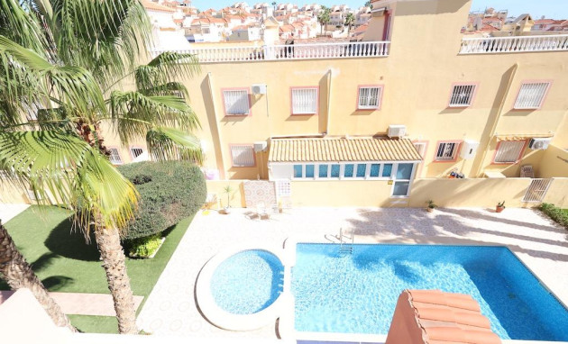 Herverkoop - Terraced house - Orihuela Costa - Las Filipinas