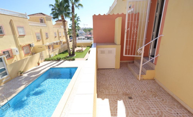 Herverkoop - Terraced house - Orihuela Costa - Las Filipinas