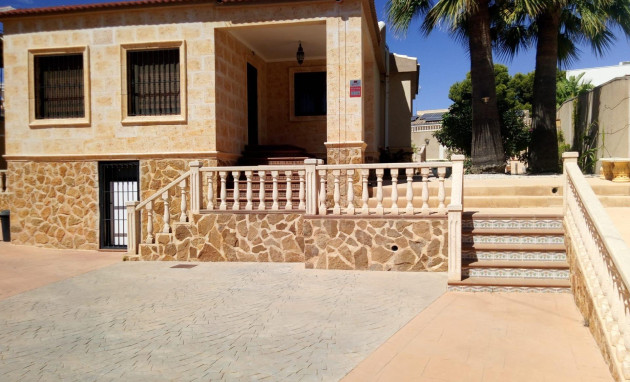 Revente - Villa - Torrevieja - Eliseos playa