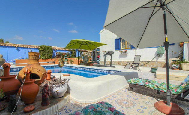 Resale - Villa - Orihuela Costa - La Florida