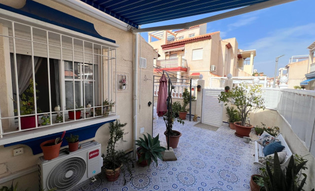 Herverkoop - Bungalow - Gelijkvloers - Orihuela Costa - La Zenia