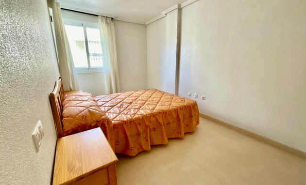 Herverkoop - Apartment - Torrevieja - Centro