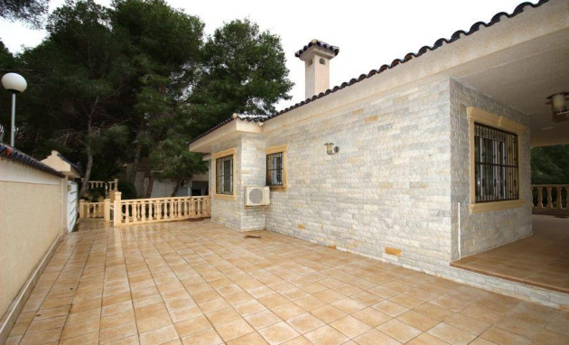 Resale - Villa - Orihuela Costa - Altos de Campoamor