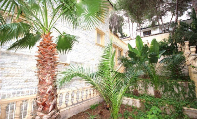 Resale - Villa - Orihuela Costa - Altos de Campoamor