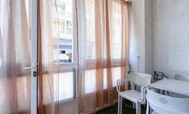 Herverkoop - Apartment - Torrevieja - Centro