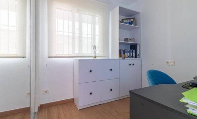 Herverkoop - Apartment - Torrevieja - Torreblanca