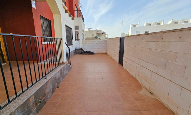 Herverkoop - Terraced house - Torrevieja - Aguas Nuevas