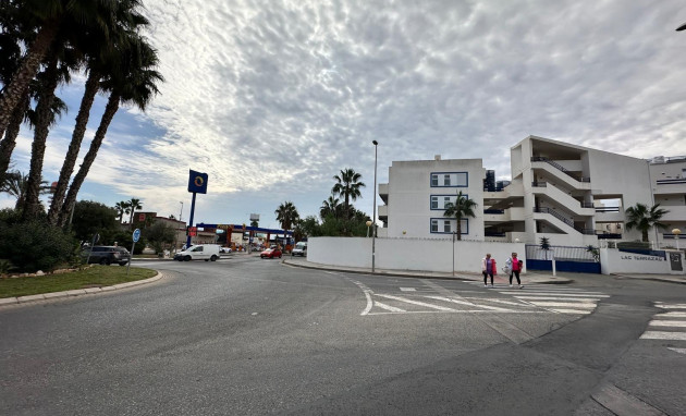 Herverkoop - Apartment - Orihuela Costa - Punta Prima