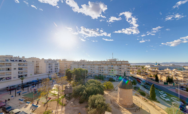 Herverkoop - Apartment - Torrevieja - Centro