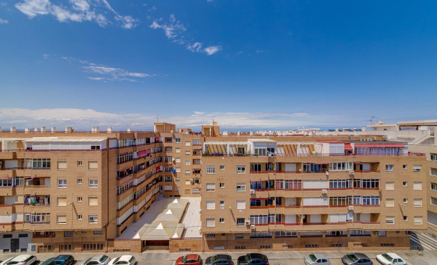 Herverkoop - Apartment - Torrevieja - Centro