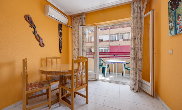 Herverkoop - Apartment - Torrevieja - Centro