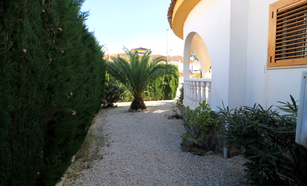 Herverkoop - Detached Villa - Mil Palmeras - Mil Palmeras - Town