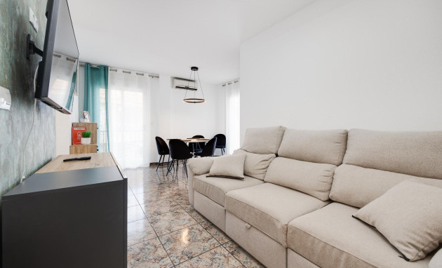 Herverkoop - Apartment - Torrevieja - Acequion