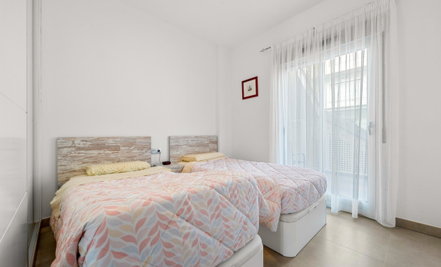 Herverkoop - Apartment - Orihuela Costa - Villamartín