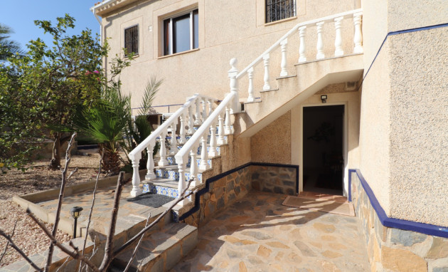 Herverkoop - Detached Villa - Algorfa - Lomas de La Juliana