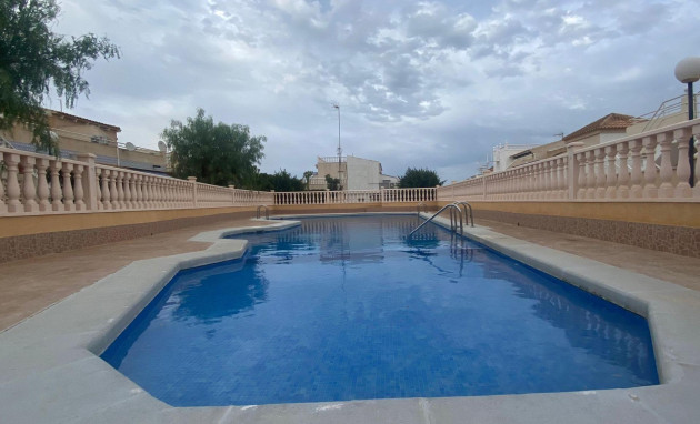 Herverkoop - Bungalow - Gelijkvloers - Torrevieja - Los altos