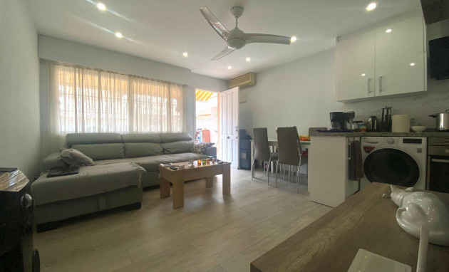 Herverkoop - Bungalow - Gelijkvloers - Torrevieja - Los altos