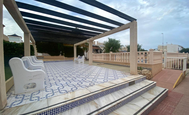 Herverkoop - Bungalow - Gelijkvloers - Torrevieja - Los altos