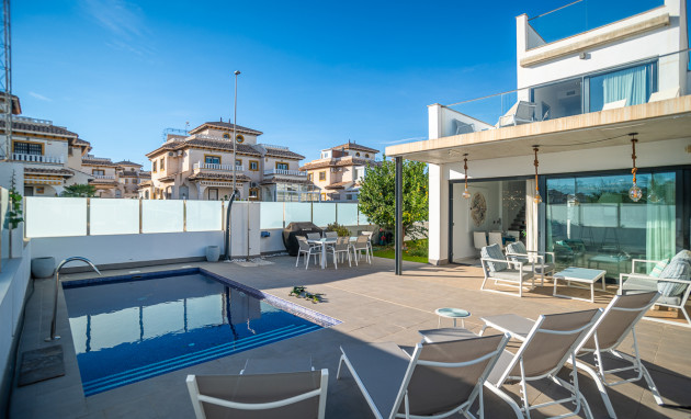 Herverkoop - Villa - Orihuela Costa - Lomas de Cabo Roig