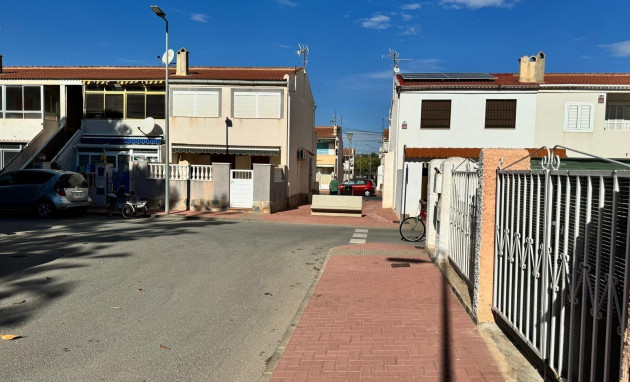 Herverkoop - duplex - Torrevieja - Playa de los Naufragos