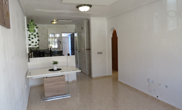 Resale - Semi detached Villa - Orihuela Costa - Los Altos